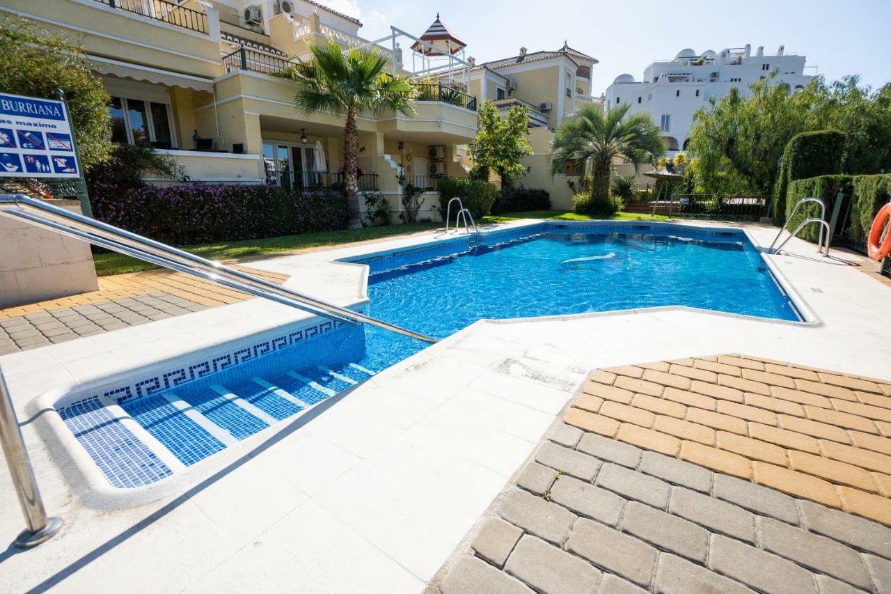 Jardines De Burriana 13 Menyber Apartman Nerja Kültér fotó