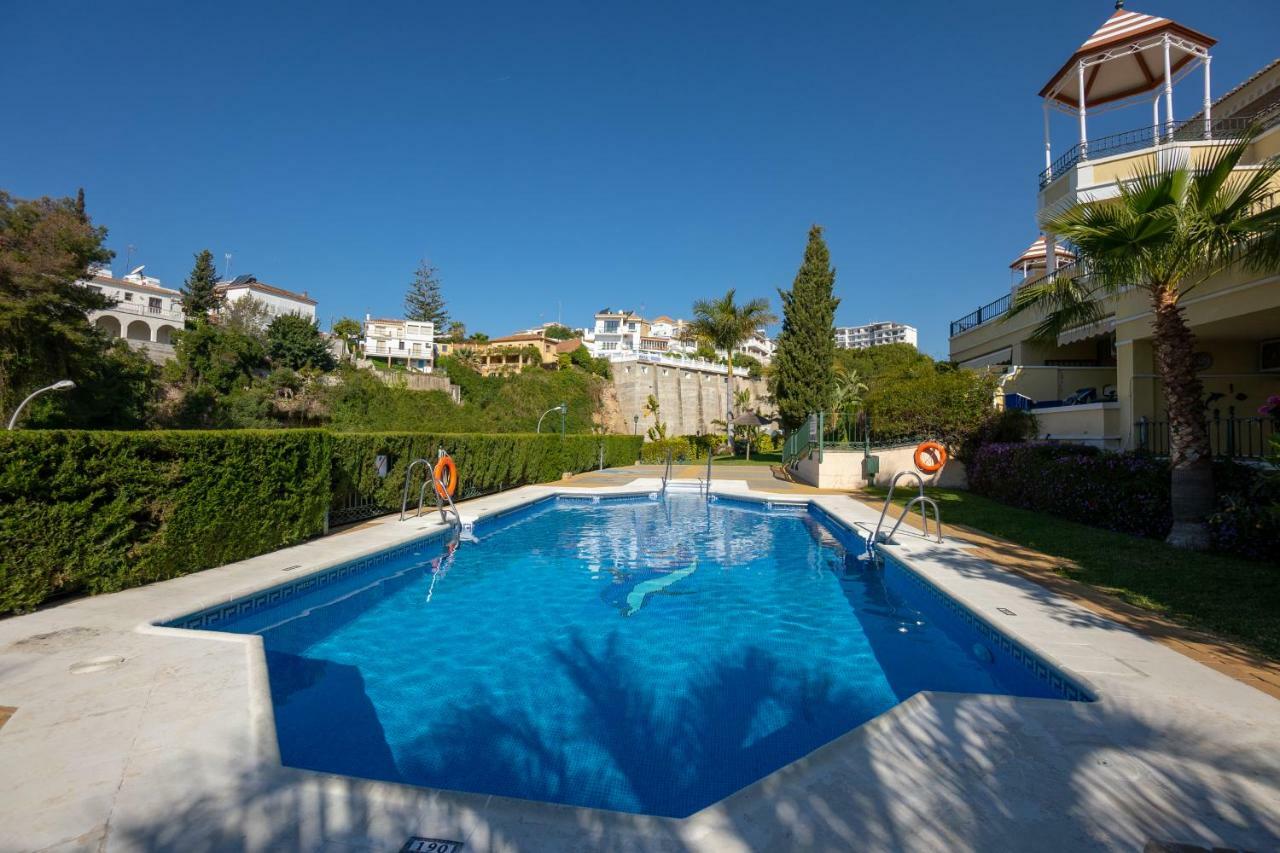 Jardines De Burriana 13 Menyber Apartman Nerja Kültér fotó